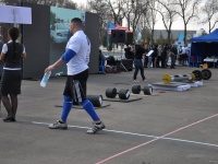 strongman-201200010