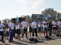 strongman-201200074