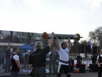 strongman-201200167