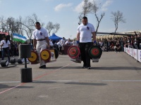 strongman-201200192