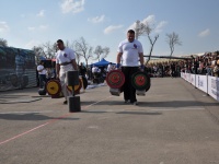 strongman-201200193