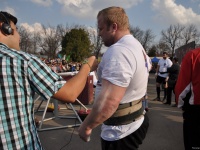 strongman-201200247