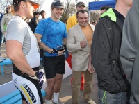 strongman-201200299