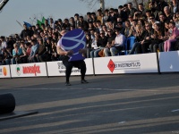 strongman-201200321
