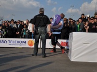 strongman-201200326