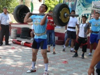 strongman_sirdarya201322