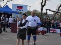 strongman-201200013