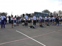 strongman-201200059