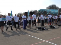 strongman-201200063