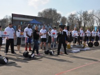 strongman-201200079