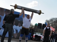 strongman-201200104