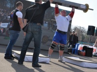 strongman-201200123