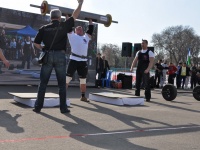 strongman-201200128