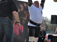 strongman-201200141