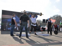 strongman-201200148