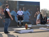 strongman-201200150