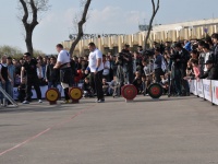 strongman-201200185