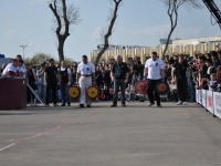 strongman-201200187