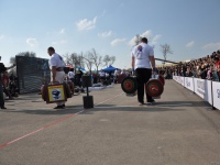 strongman-201200194