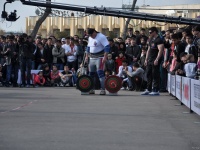 strongman-201200206