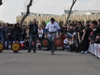 strongman-201200209