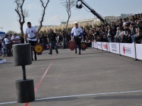 strongman-201200215