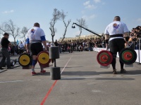 strongman-201200225