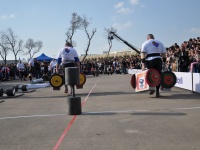 strongman-201200226