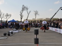 strongman-201200229