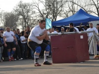 strongman-201200260