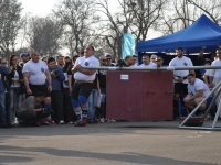 strongman-201200263