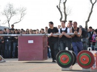 strongman-201200264