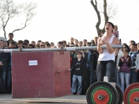 strongman-201200283