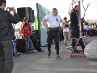 strongman-201200311