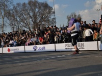 strongman-201200324