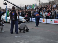 strongman-end-2012027