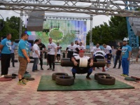 proform_world_cup_strongman_uzbekistan_20160118