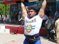 strongman_sirdarya2013145