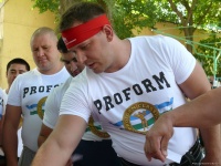 strongman_sirdarya201343