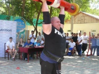 strongman_sirdarya201375